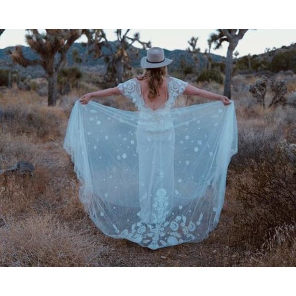 BHLDN Willowby Heartleaf Wedding Gown Ivory Size 2 and 14 NEW - Picture 13 of 13